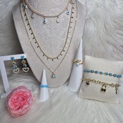 Beautiful Set High Quality Jewelry Hypoallergenic Waterproof Non Tarnish Excellent Quality 14K Gold Laminated Prices Are On Description 