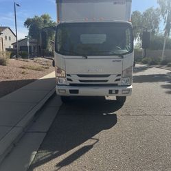 16ft Box Truck With Lift Gate.