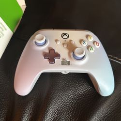 xbox controller with 2 paddles wierd