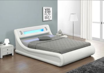 Cama  moderna