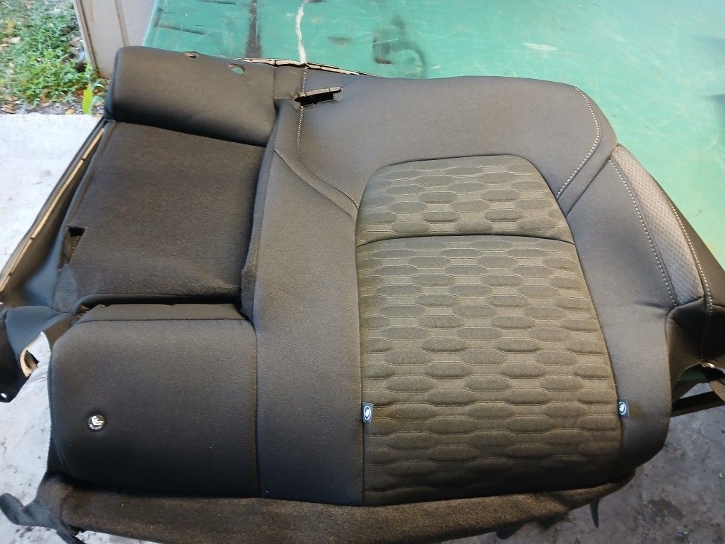 New Seat Covers ,2023 Nissan Pathfinder, 3 Th. Row 