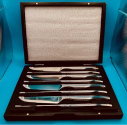 Williams Sonoma Steak Knife Set in Case