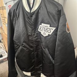Rare 80’s Starter Los Angeles Kings Quilted Jacket