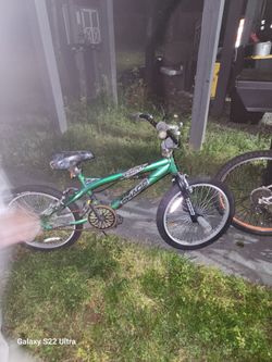 Bicycles, bisicletas