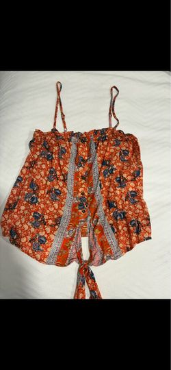 Woman’s summer top