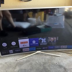 Samsung TV 55 inches curve