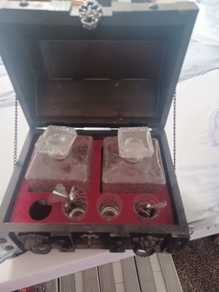 Drinking Case