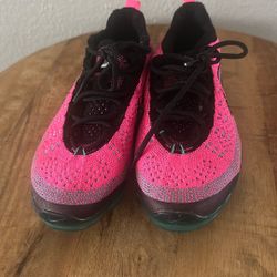Tennis Nike Vapormax Size 6 