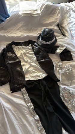 Boys 9 piece Michael Jackson. Costume