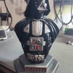 Bust Statue Of Darth Vader Star Wars 