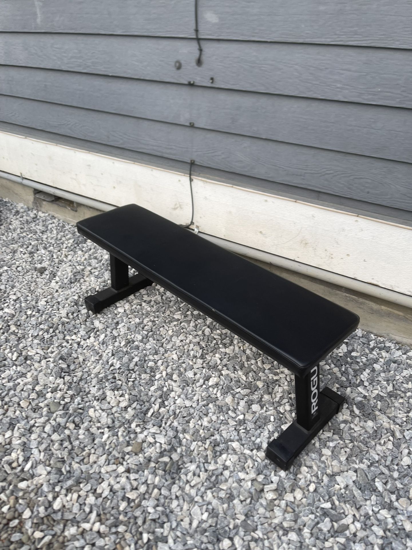 ROGUE FLAT UTILITY BENCH