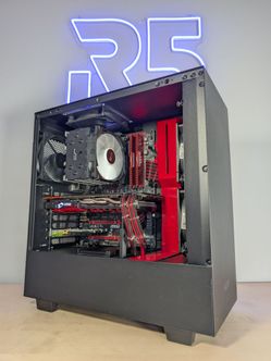 GTX 1080 // Ryzen 3600xt // 16GB RAM // 1.5TB SSD and HDD // WiFi