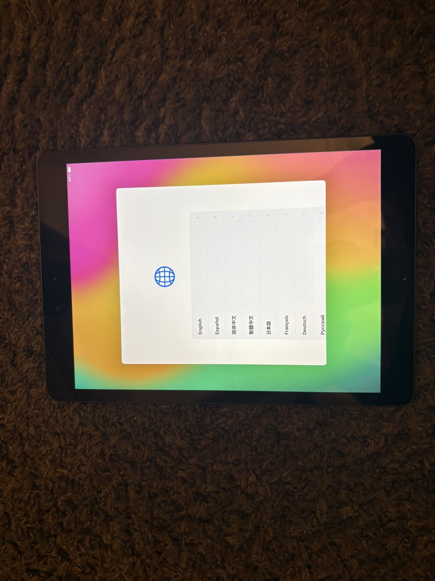 iPad 7th Generation 128GB, 10.2 “ Screen, W/Power Chord