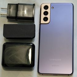 Samsung Galaxy S21 , Unlocked  for all Company Carrier ,  Excellent Condition Like New 