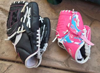 Kids Baseball / Softball Gloves