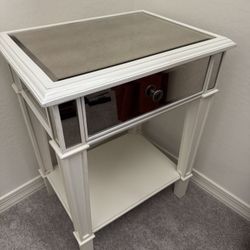 Mirrored Nightstand - looks new!