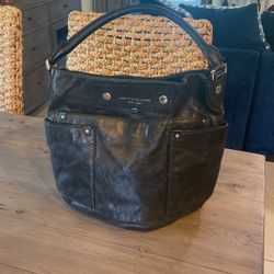 Marc Jacobs - Black Leather hobo Bag - Ton Of Pockets 