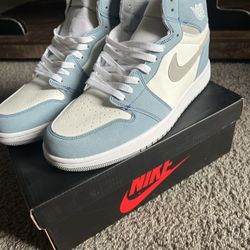 Jordan’s Hyper Royal 1 Size 13