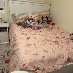 Never Slept In! Full Size White Bed 