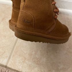 Ugg Boots Size 7 Kids