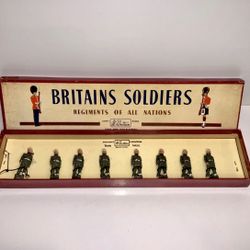 NOS Vintage Britains Ltd Snowdrops U.S. Military Police No 2021