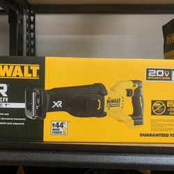 DEWALT 20V MAX XR Cordless Brushless Compact Reciprocating Saw (Tool Only)