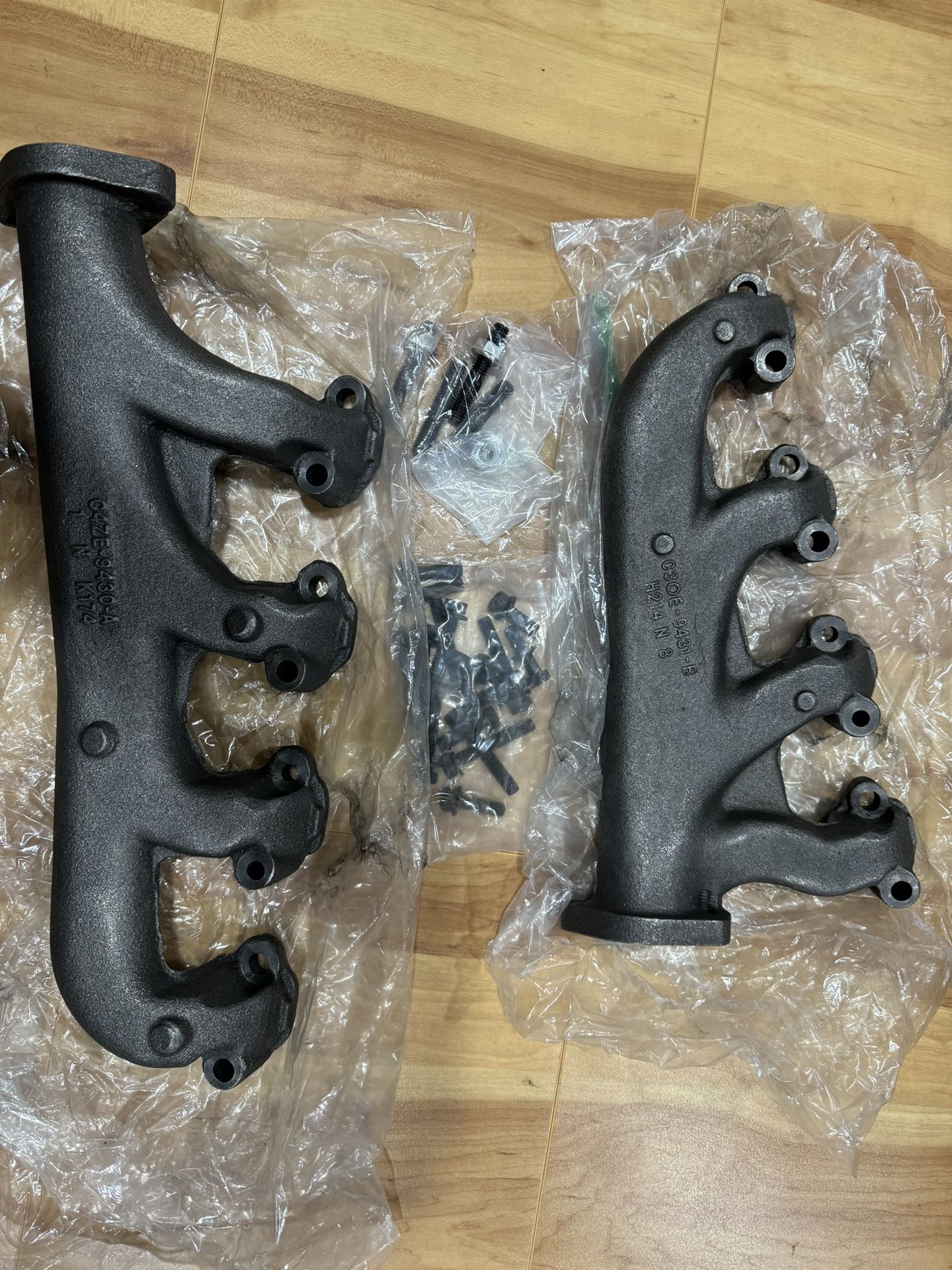 Mustang HI-PO Exhaust Manifolds And H Pipe Brand New!