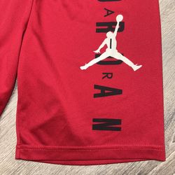 JORDAN BOYS ATHLETIC PERFORMANCE CLASSIC BOTTOMS SHORTS SIZE M (MEDIUM)