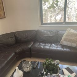 Natuzi Sectional Leather Sofa