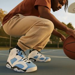 Air Jordan 6 Retro UNC sz 9.5