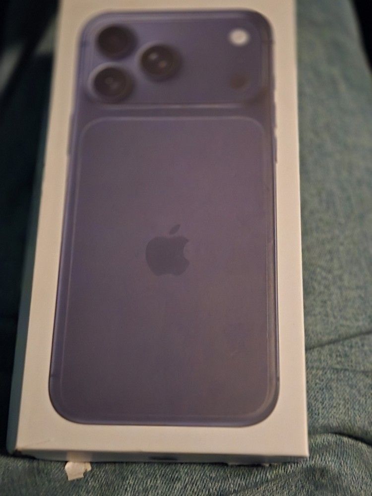 IPhone 17 Pro Max Brand New Never Used