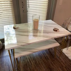 Dinning Table With Bench Chairs
