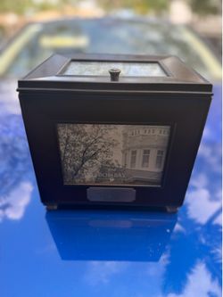 Bombay Company Wooden Photo Storage Box