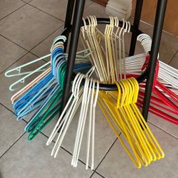 ganchos para colgar ropa