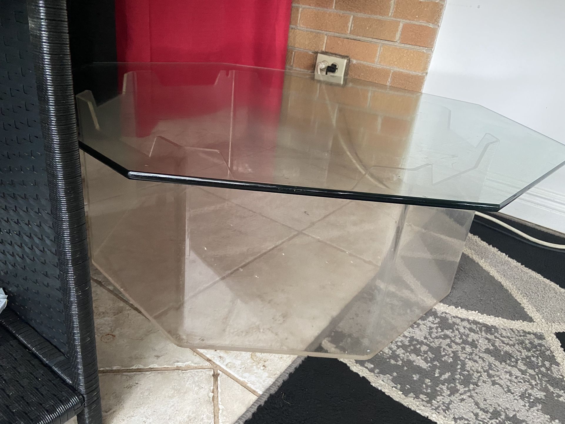 Glass Fish Octagon Table