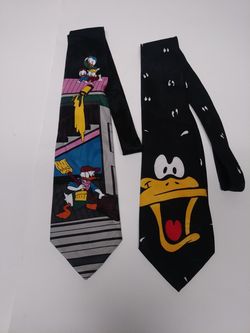 Looney tunes tie daffy duck