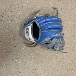Wilson A2000