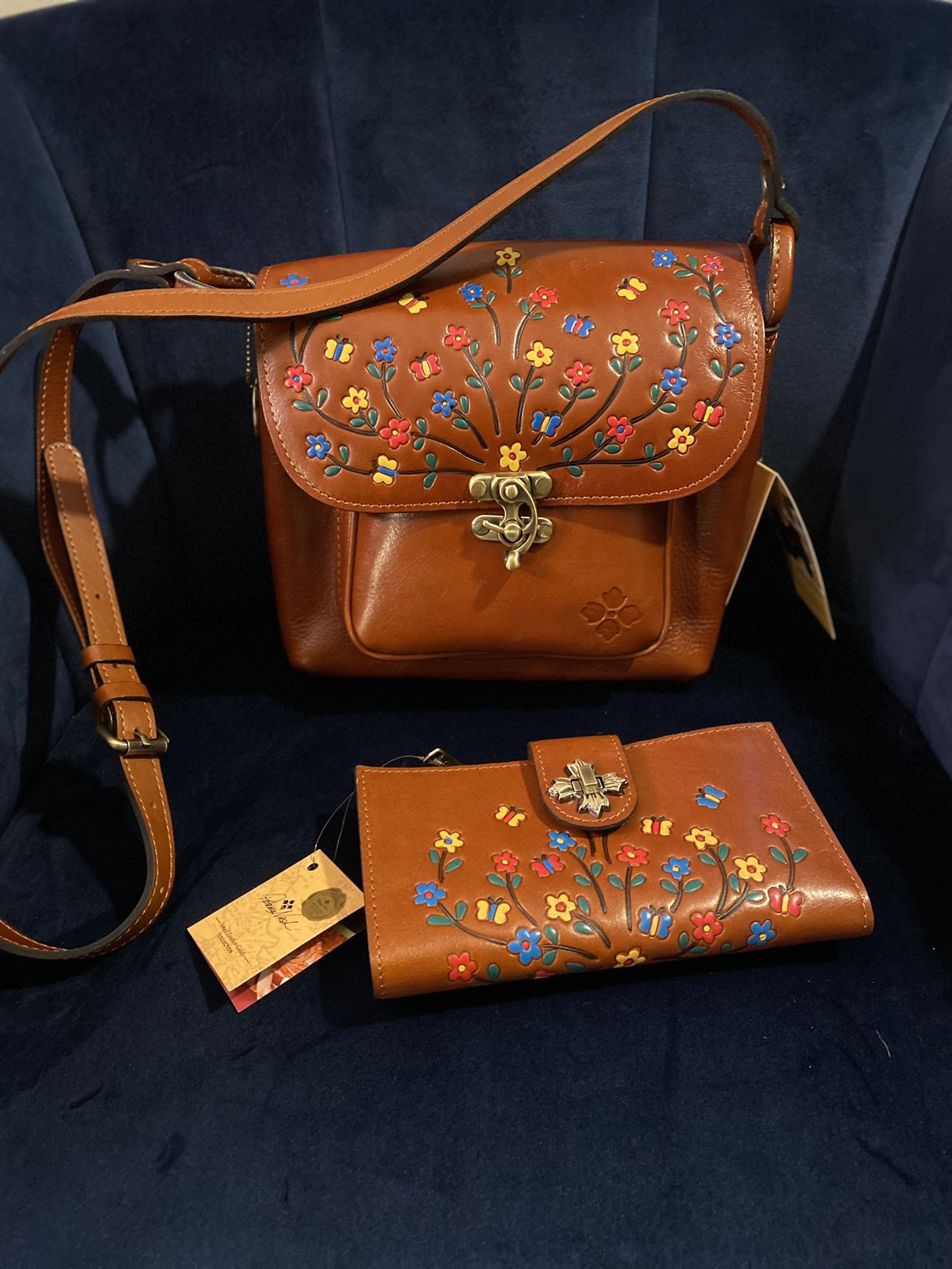 Patricia Nash 10th Anniversary Leandra Tan Leather Crossbody + Matching Wallet - New