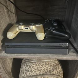 PS4