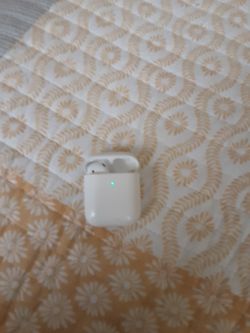 Left Airpod And Charging Case