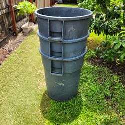 Trash Can 44g, Tanque de basura 44g, Pote, Bote.