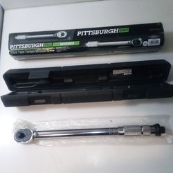 Pittsburg 3/8" Click-type Torque Wrench