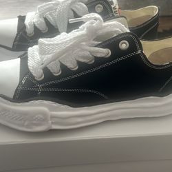 SIZE 12 MINT CONDITION Maison Mihara Yasuhiro