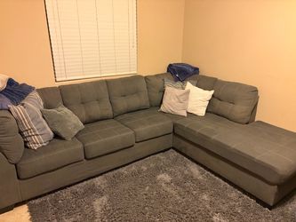 Gray Fabric Sectional Sofa with Chaise