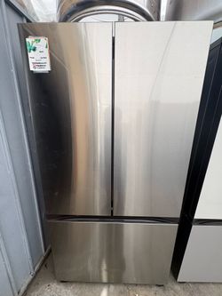 Samsung Bespoke Refrigerator With Beverage Center In Stainless Steel