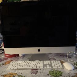 iMac ( Retina 5K, 27 Inch, Late 2015 ) 3.2 GHZ Qual Core Intel Core I5 32 GB Ram & 2.12 TB SSD  