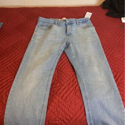 Levi’s Jeans