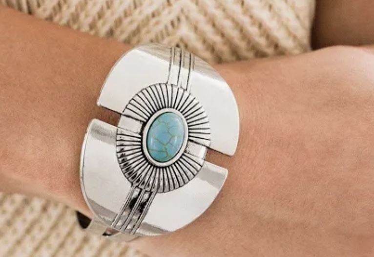 Canyon Couture Silver And Blue Bracelet 