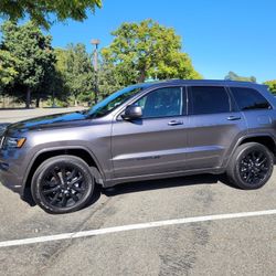 2020 Jeep Grand Cherokee 