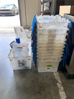 Plastic totes
